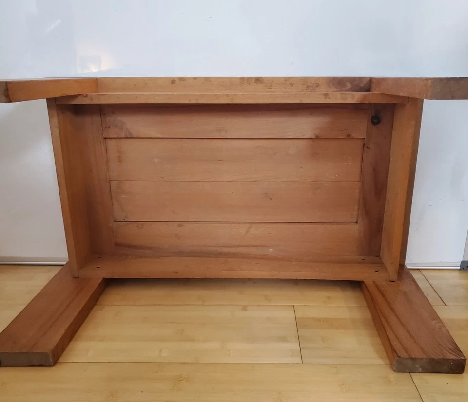 Table basse Charlotte Perriand - Photo 3/4