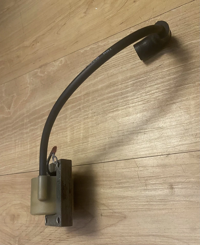 20 25 30 35 hp Chrysler Force Ignition Coil 1976-1991 - Image 4 of 4