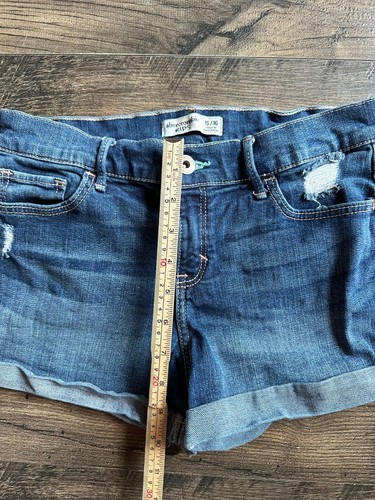 GUC Abercrombie Kids Jeans Denim Roll Cuffed Shorts Girl's, Size 15/16 - Picture 3 of 5