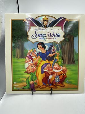 White and the Seven Dwarfs (白雪姫)LD-G s-l400.jpg