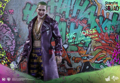 Hot Toys MMS382 Suicide Squad 1/6th Joker Purple Coat SD Version