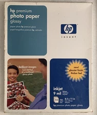 HP Premium Glossy 8.5 x 11 Photo Paper Inkjet 15 Sheets 7.5 Mil Print C6039A
