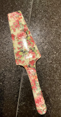 Victorian Rose Chintz Baum Brothers Formalities Pink Red Roses Pie Cake Server