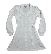 Harlow & Rose white cable knit v-neck Sweater Dress Size M, 0204