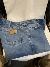 Wrangler Jeans Mens 38 Fits 37x34 Faded Blue 13MWZ Cowboy Cut Western Boots,Used