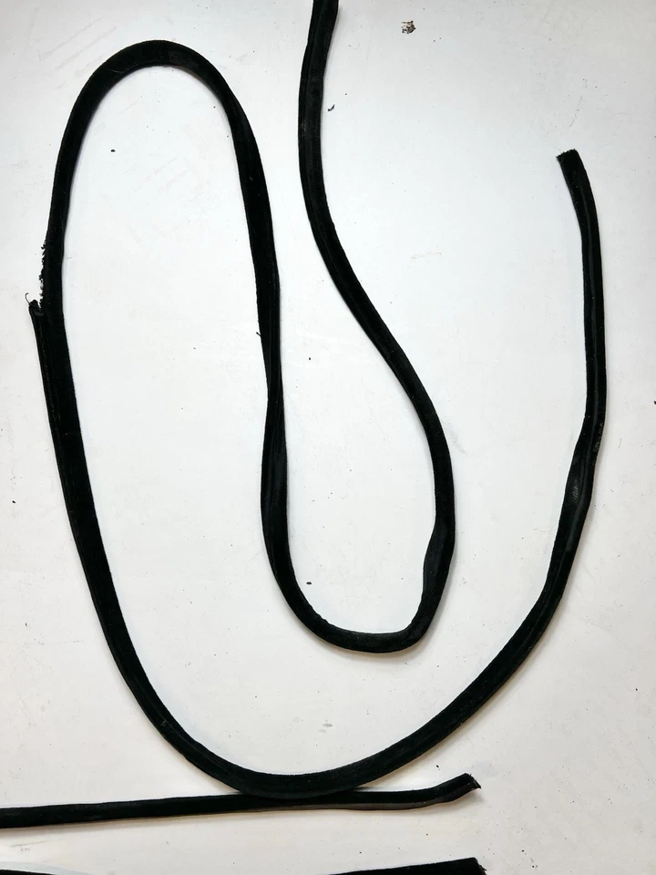 JUEGO DE TELA INTERIOR SELLO PUERTA JAGUAR XJ6 DAIMLER SOBERANO 1980-1994 Foto 2 de 4