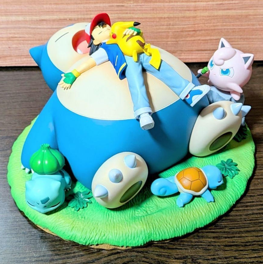 G.E.M. POCKET MONSTERS Pokémon Sleeping with Snorlax Figure