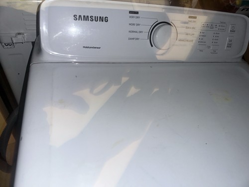 Top Load Washer And Dryer Set. Looks Great No Issues! Will Help Load If Needed.
