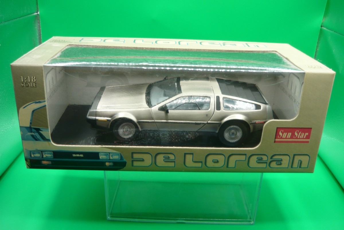 SunStar 1/18 DeLorean LK デロリアン 開封済み SunStar 1/18 DeLorean LK デロリアン 開封済み