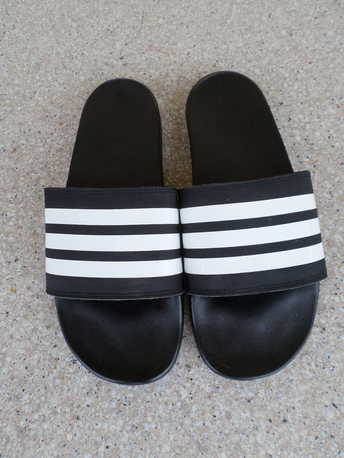 Adidas sandali slide bianchi e neri 10 da uomo