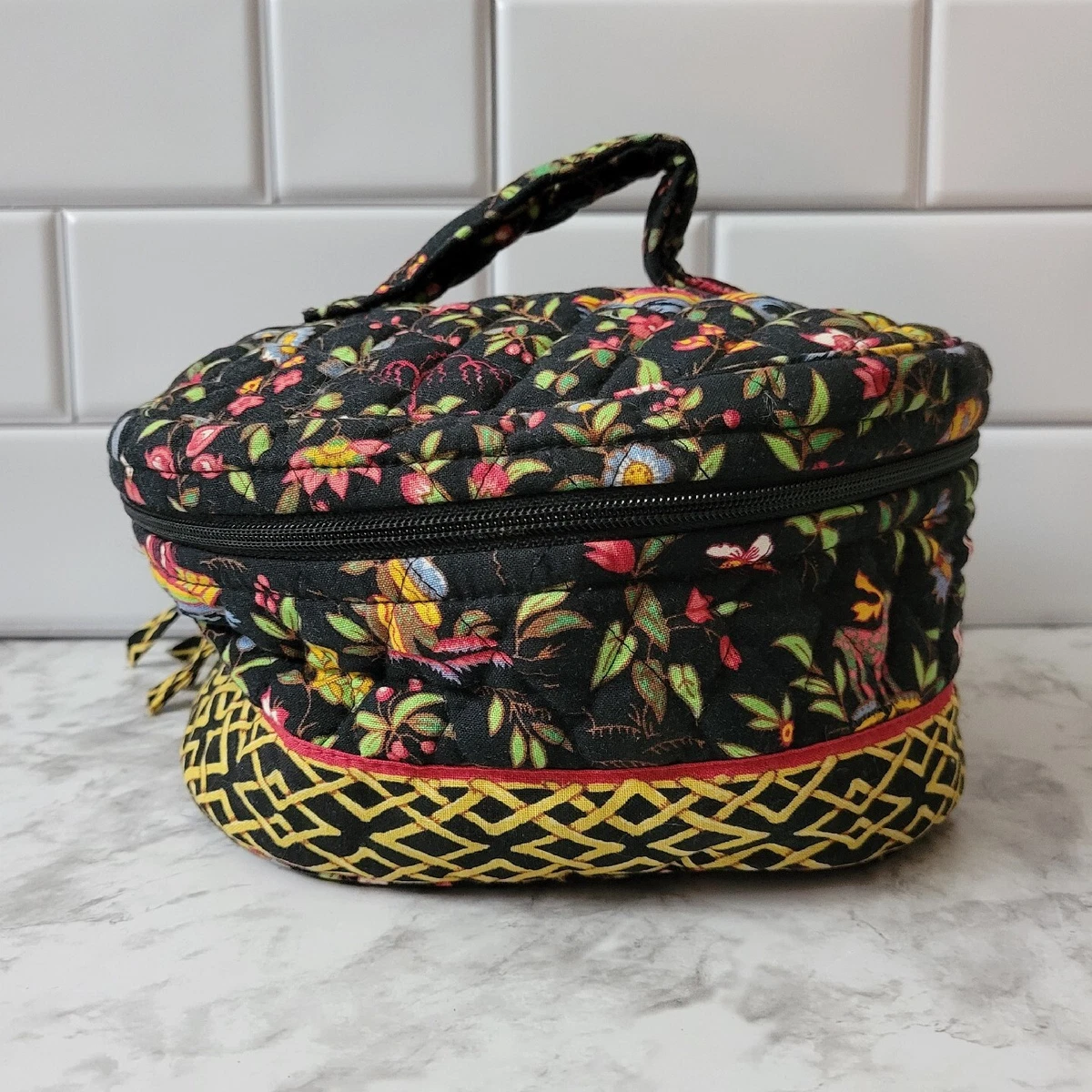 Vera Bradley Home & Away Ming Round Cosmetic Jewelry Travel