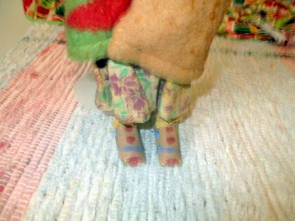 VTG ANTIQUE 14"SKOOKUM INDIAN COMPOSITION AND WOOD DOLL, MOTHER W PAPOOSE BABY