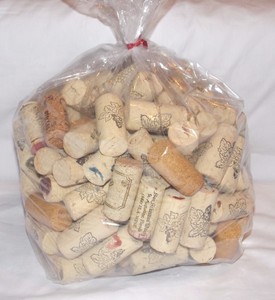 bolsa of wine corks