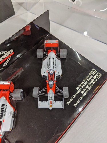 Senna Prost, WC Set 2, 1988/89 McLaren Honda MP4/4, MP4 5, 1:43 Minichamps - Picture 6 of 13