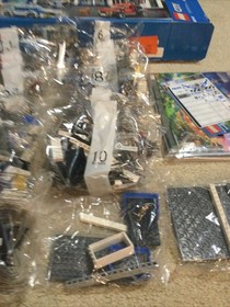 New Retired LEGO City Police Station 60141