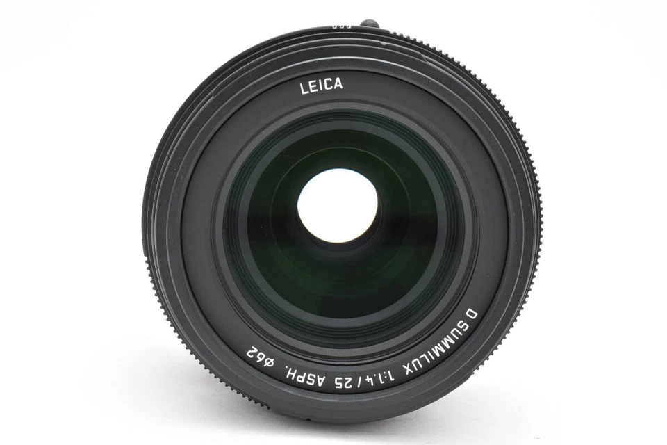 Panasonic Leica 25mm F1.4 ASPH for Four Thirds, Used, Excellent Condition - Image 3 of 4