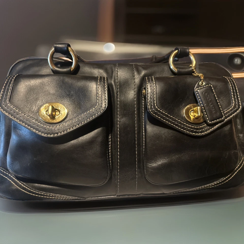 Cartera Coach Legacy Turnlock #1808 de colección en cuero negro Y2K Foto 4 de 4