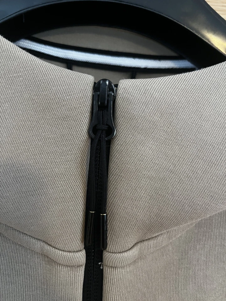 NIKE Tech Fleece Windrunner FB7921-247 Beige, Hooded, Zip Pockets, Men's XL - Image 4 of 4