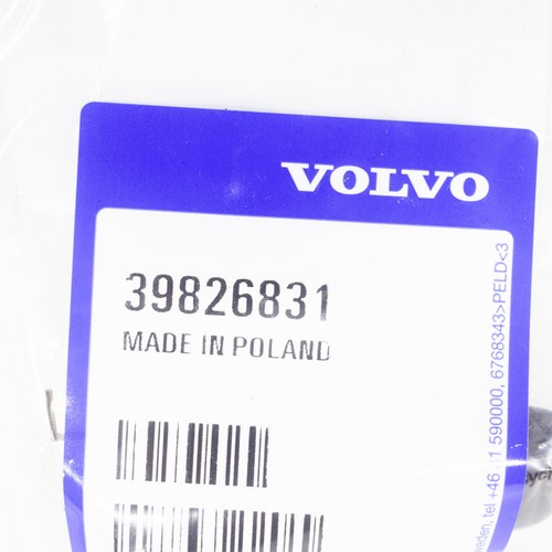 VOLVO XC90 MK2 Rear Seat Belt Guide 39826831 NEW GENUINE - Picture 9 of 10