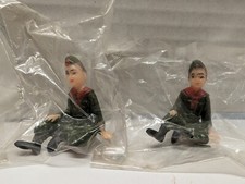 Vintage Lot of army men pair Toys cake toppers L98