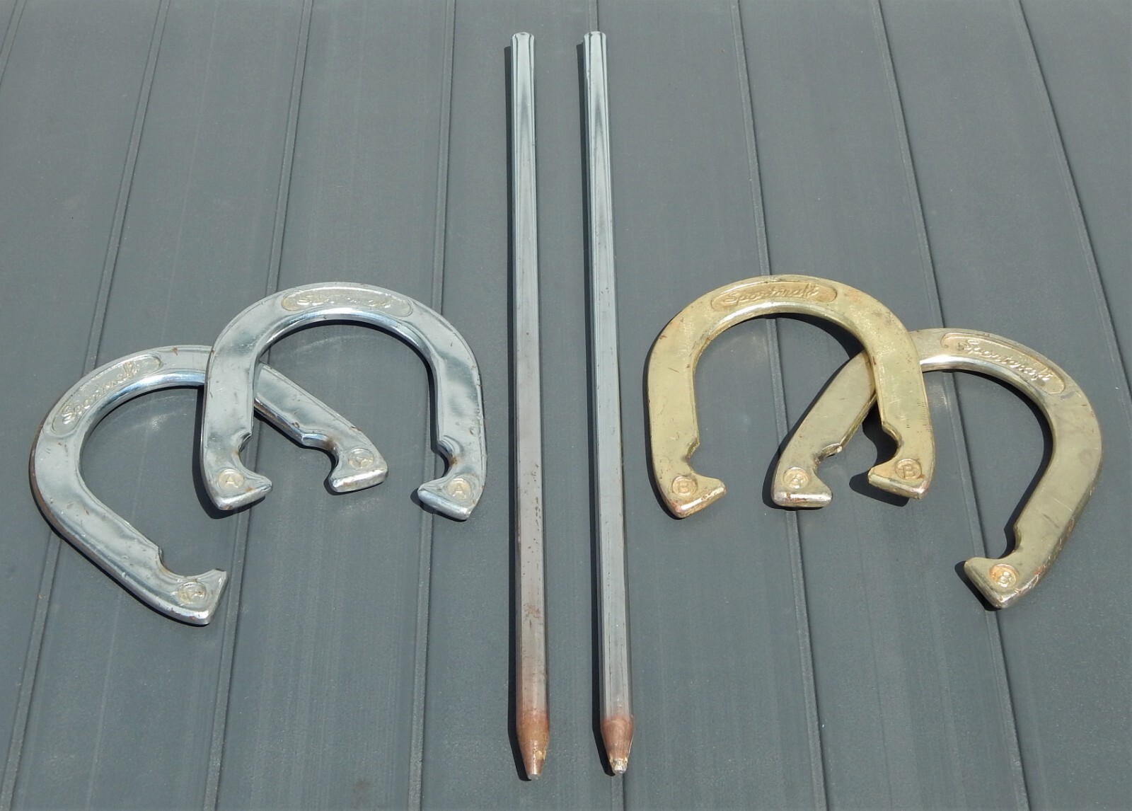 Sportcraft Horseshoe Set Steel Pitching Shoe Game Stakes Carry