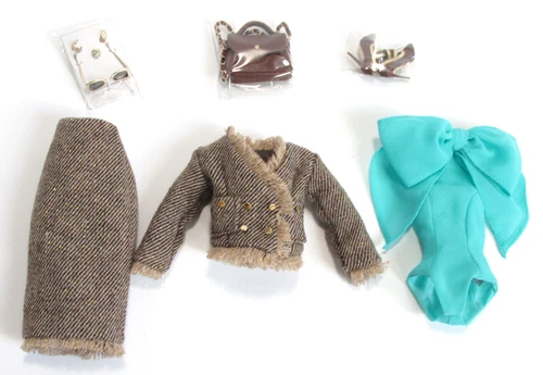 VERONIQUE PERRIN LITTLE VINTAGE ENSEMBLE OUTFIT & ACCESSORIES INTEGRITY TOYS