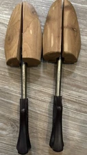 Vtg Rochester Shoe Tree Form Keeper Split Toe Stretcher Cedar Size 5 Adjustable