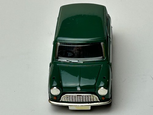 Vanguards 1:43 Scale Diecast Mini Cooper with Box, Green - Picture 9 of 16