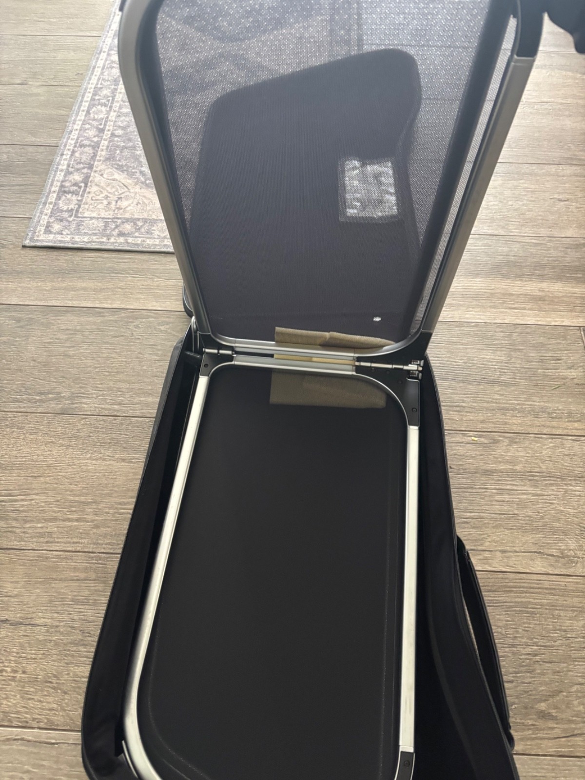 Bentley GTC convertible wind screen deflector - like new condition case included