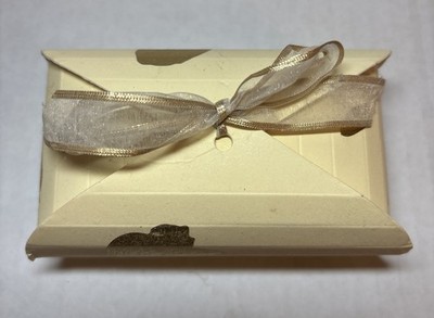 Thymes Goldleaf Perfumed Triple Milled Bar Soap 7oz Honey Aloe Vera Jasmine Rose