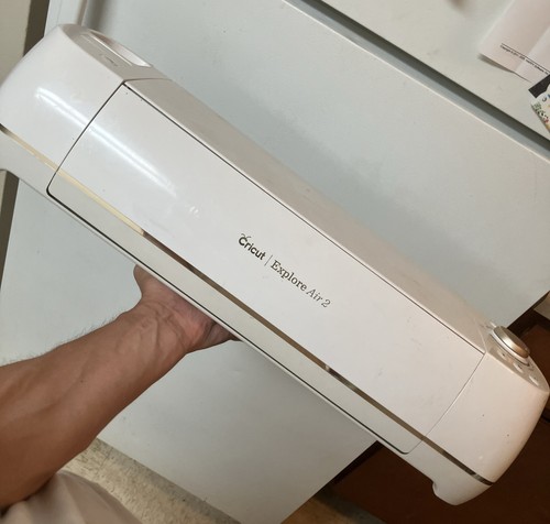 Cricut Explore Air 2 Neuwertig 2X Schneller Smart Schneiden Vinyl Handwerk Schneider (Teile)