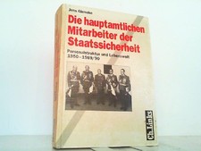 Die hauptamtlichen Mitarbeiter der Staatssich...