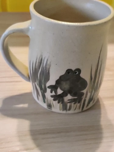 BK Pottery Frog Toad Coffee Mug Cup 1999