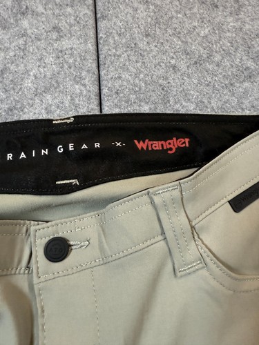 Wrangler ATG Slim Utility Pants Mens 32 Beige Nylon Mid Rise Regular Fit Zip-Fly - Picture 3 of 9
