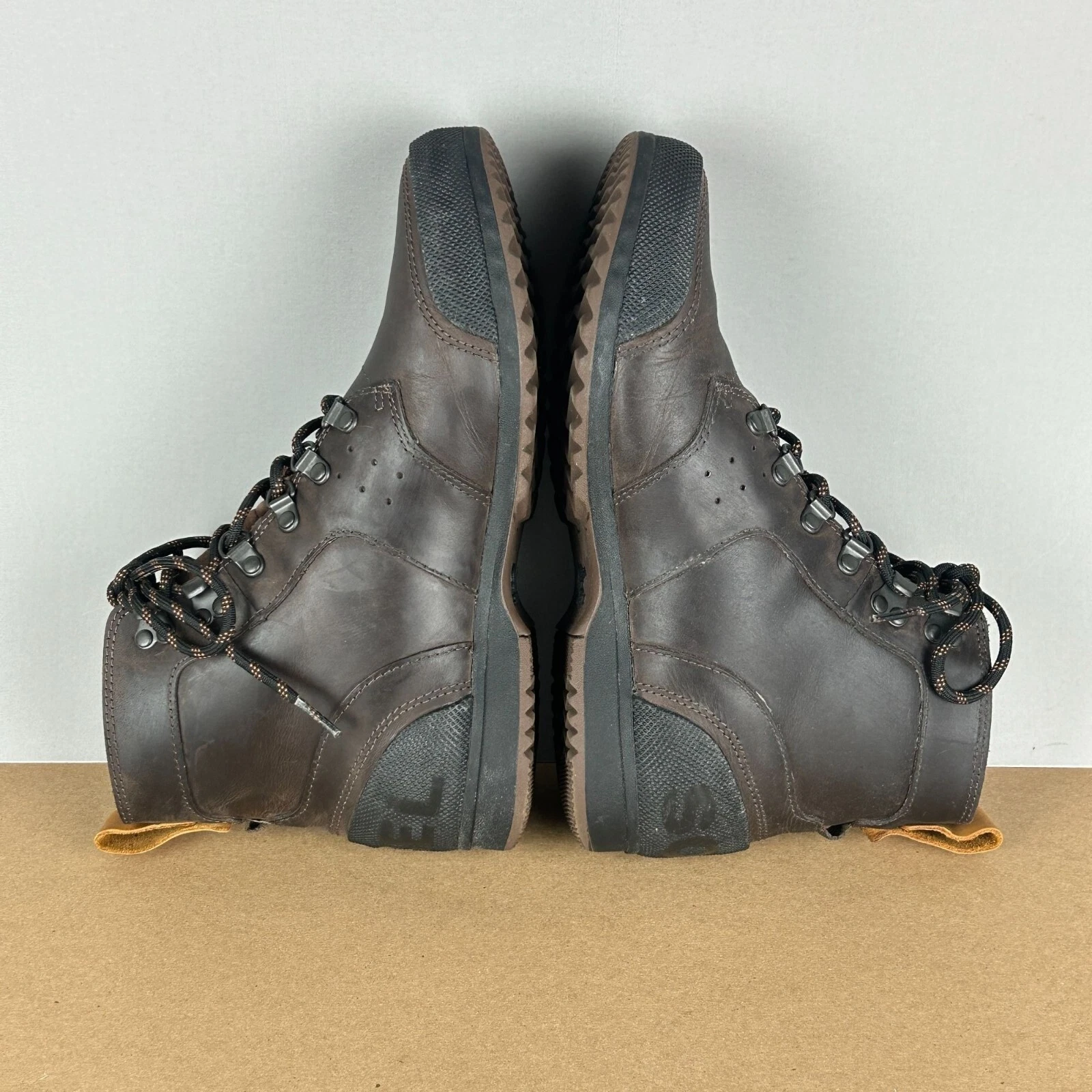 sorel ankeny leather lace up boots