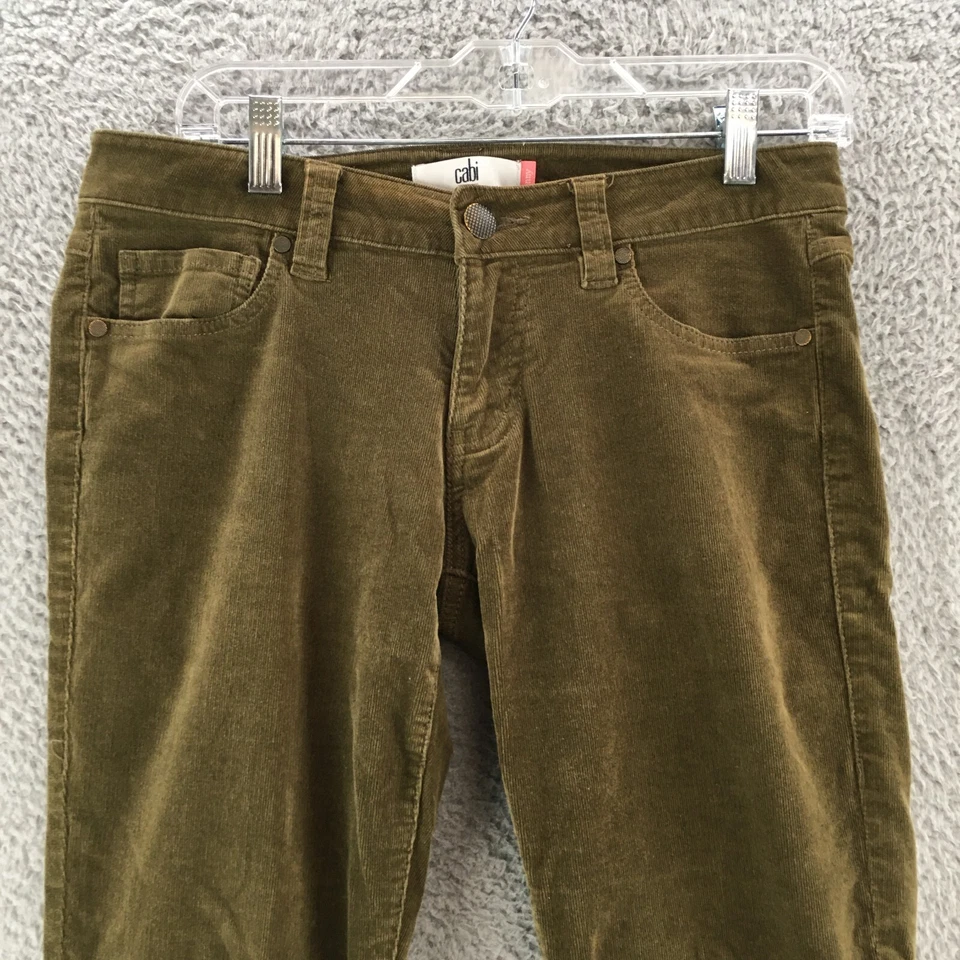 Pantalones de pana ajustados al tobillo Cabi para mujer 6 verdes tiro bajo cremallera botón mosca 5 bolsillos Foto 2 de 4