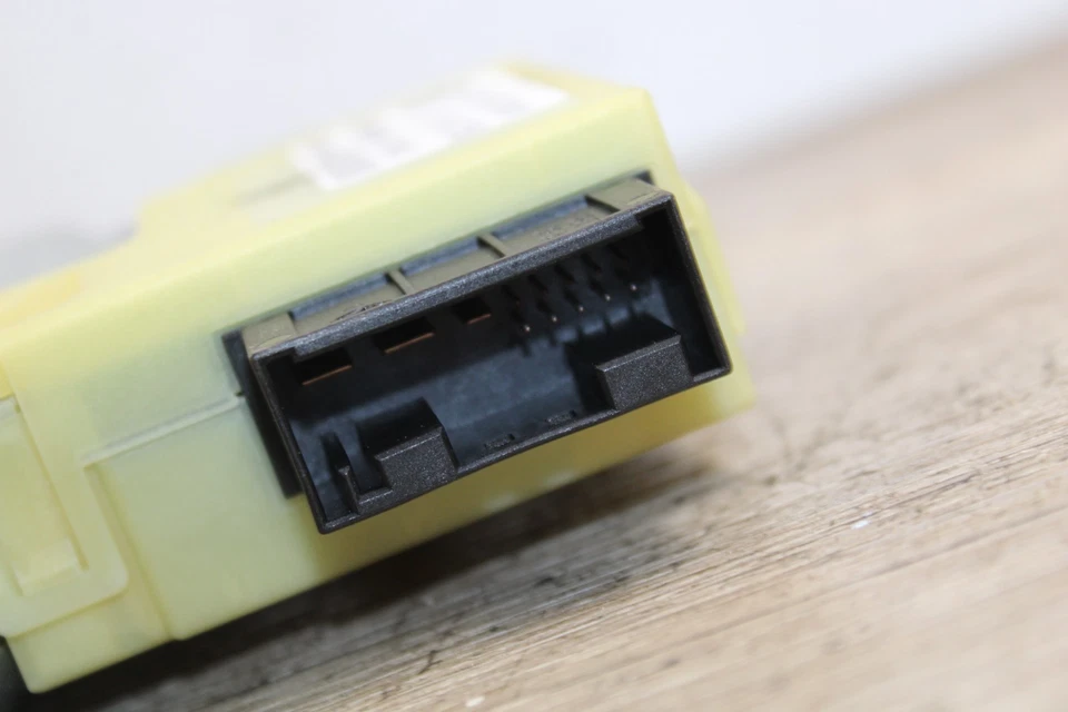 02-10 E60 E60 E65 E66 BMW 750LI 550I 745I 760LI B7 SUNROOF MOONROOF MOTOR DRIVE - Image 4 of 4