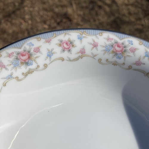 Vintage 1959-67 Noritake Bloomfield Round Vegetable Bowl & 4 Coupe/Soup Bowls - Picture 3 of 10