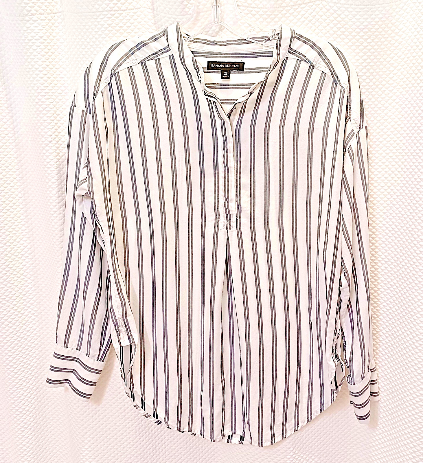 Banana Republic Women’s XS Gray White Striped Tunic Top Long Sleeve