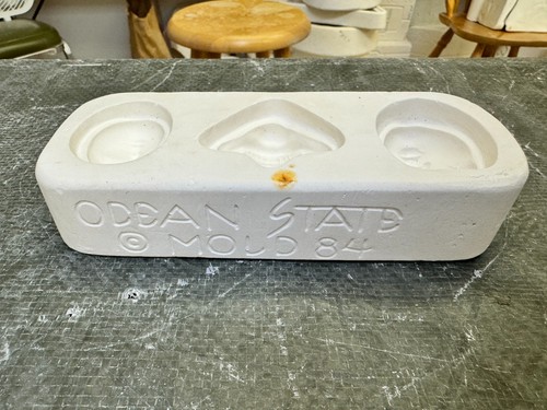 VINTAGE OCEAN STATE CERAMIC MOLD #CT-5001 MASK PINS - Picture 6 of 11