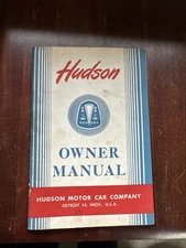 Vintage HUDSON OWNERS MANUAL ORIGINAL - Musty smell to it.