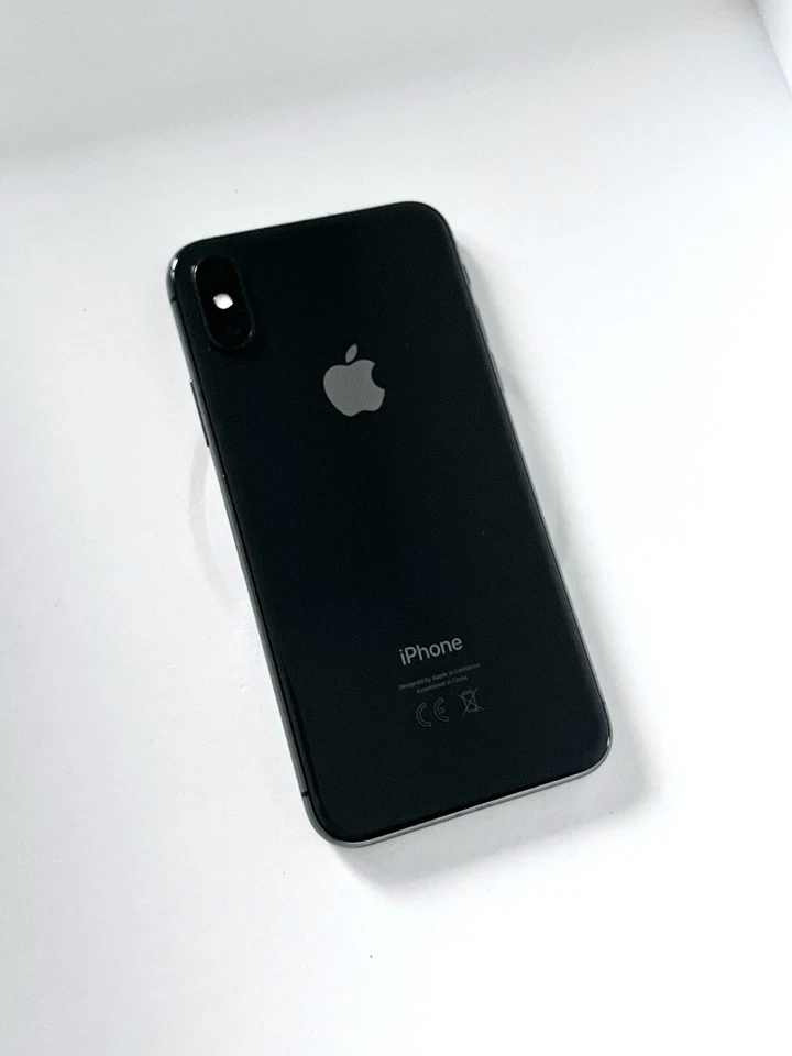 Apple iPhone X 64GB Space Grey Unlocked Pristine Screen 100% BH - Image 4 of 4