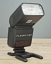 *BARELY USED* Flashpoint Zoom-Mini TTL R2 Flash for Sony w/ Accessories