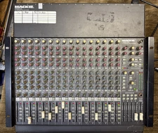 Mackie 1604-VLZ Channel Mic/Line Mixer Used Powers Up; Not Tested Fully