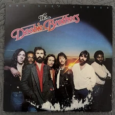 The Doobie Brothers - One Step Closer LP (Warner Bros HS 3452) SRC Pressing VG+