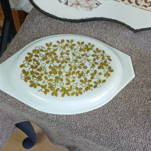 Pyrex White and Gold Floral Glass Oval Casserole Dish Replacement Lid Vintage