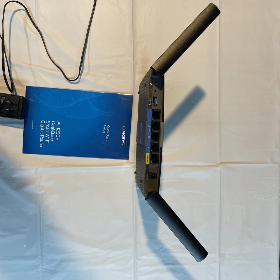 Linksys EA6350 V3 AC1200 Dual-Band 4-Port Wi-Fi Wireless Router - USED - WORKS - Image 2 of 4