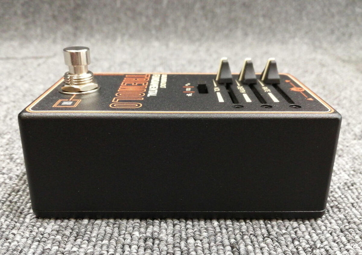 ギター WALRUS AUDIO FUNDAMENTAL TREMOLO Amazon.com: Walrus Audio Fundamental Series Tremolo