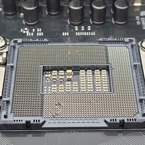ASUS TUF GAMING B760-PLUS WIFI LGA 1700 ATX motherboard PCIe 5.0 -NOT WORKING- - Bild 6 von 7