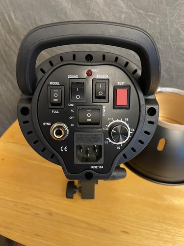 Flashpoint 320M 150 Watt AC/DC Monolight Strobe | eBay